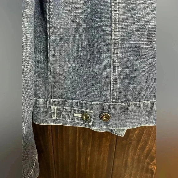 RARE FIND Vintage-Y2K Silver Jeans Denim Jacket. Size: Large - Picture 11 of 14